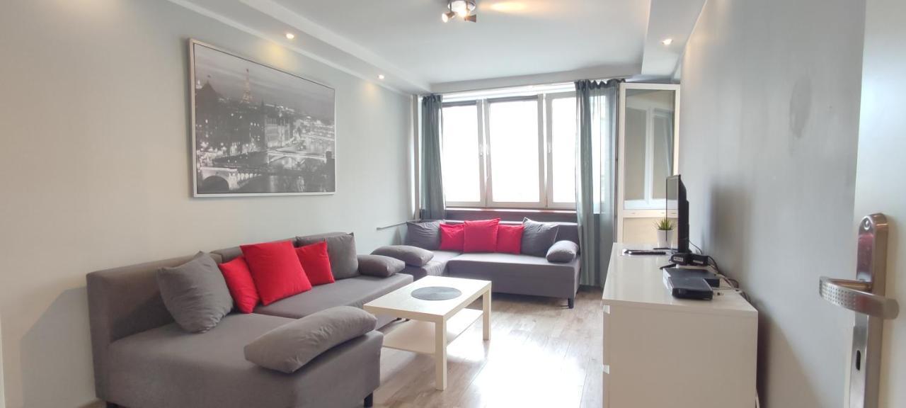 Top Apartamenty Centrum - Metro Rondo Onz Varsóvia Exterior foto