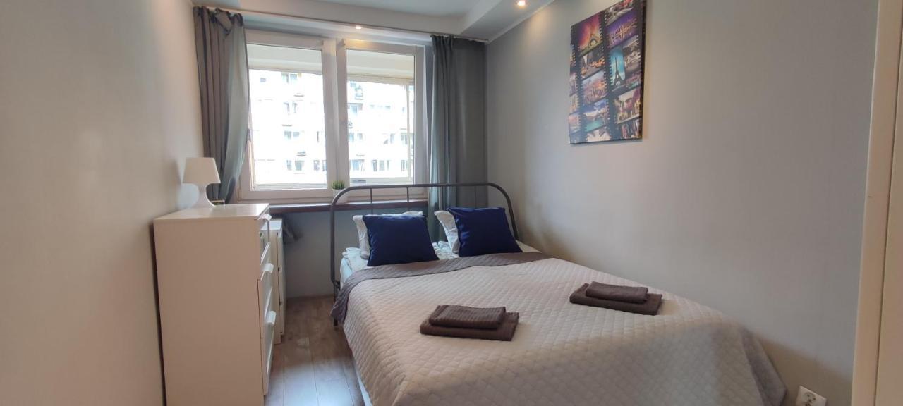 Top Apartamenty Centrum - Metro Rondo Onz Varsóvia Exterior foto